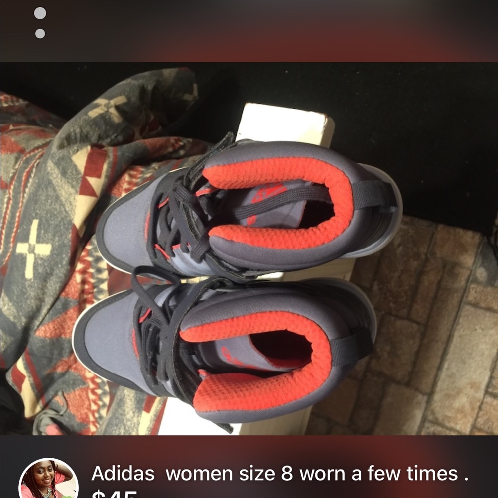 Adidas snickers